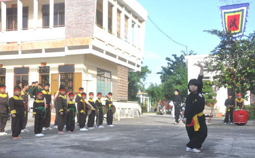 Đưa vào trường học là một trong những mục tiêu để bảo tồn và phát triển võ thuật cổ truyền.