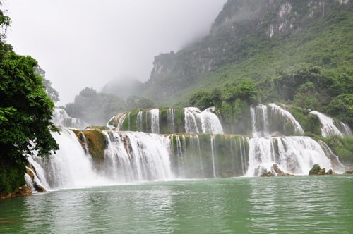 Thác Bản Giốc.