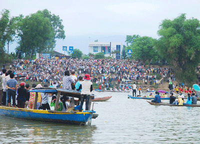 Lễ hội bà Thu Bồn.