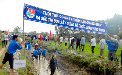 Khí thế ra quân Tháng thanh niên năm 2013.