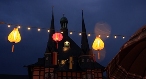 Thousands of Hoi An lanterns were transported to Germany to decorate the ancient quarter of Wernigerode city and make it to be like a Hoi An ancient town.
