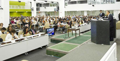 Tổng thư ký LHQ vừa tổ chức đối thoại với nhiều đại diện thanh niên toàn cầu.