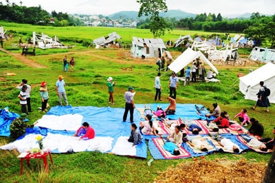 Toàn cảnh làng mạc bị động đất tàn phá (tình huống giả định).                                                                                                                Ảnh: MINH HẢI