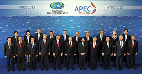 Các nhà lãnh đạo APEC tại Hội nghị thượng đỉnh năm 2012 tại Nga.