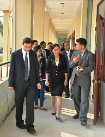 Delegates from Keimyung University visited QNETC’s teaching and learning infrastructure.