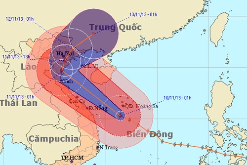 Cơn bão dịch chuyển nhiều hơn về phía Bắc và được dự báo sẽ quét dọc bờ biển Bắc Trung Bộ trong ngày hôm nay. Ảnh: NCHMF.