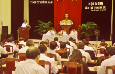 Quang cảnh Hội nghị Tỉnh ủy lần thứ 17.