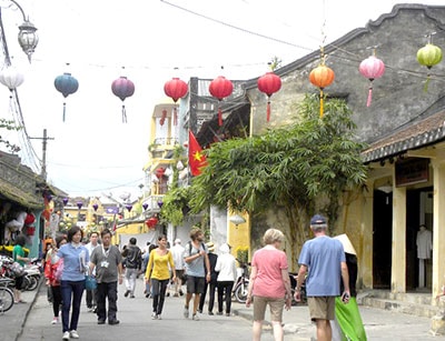 New regulations will improve the tourist environment and make tourists feel happier and more interesting when coming to Quang Nam.