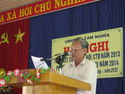 Anh Sơn báo cáo thành tích hoạt động hội năm 2013. Ảnh: H. Hoàng