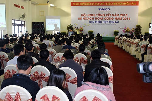 Quang cảnh lễ tổng kết của Thaco.