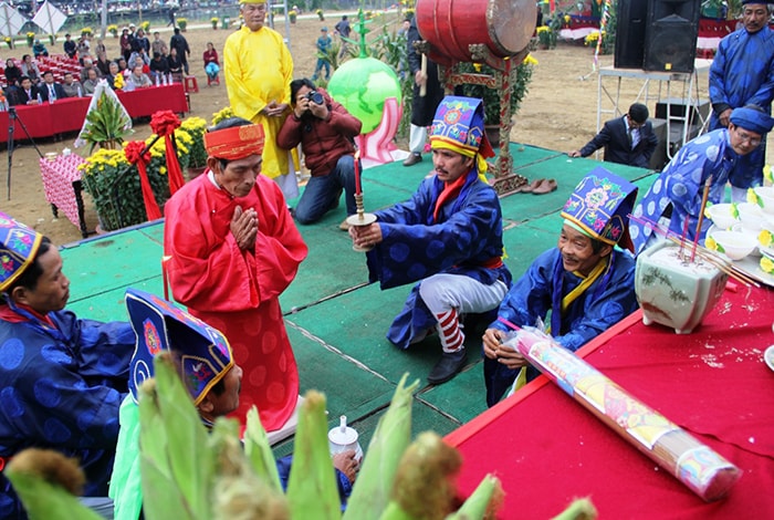 Implementing the traditional worship ceremony.