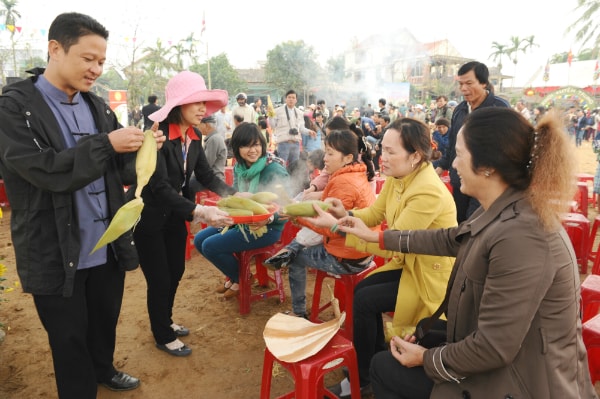 Both corn growers and tourists are interesting with corn specialty.