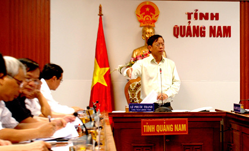 Chủ tịch UBND tỉnh Lê Phước Thanh phát biểu chỉ đạo tại cuộc họp Ban chỉ đạo Chương trình giảm nghèo tỉnh.