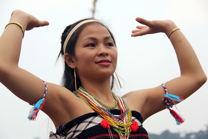 Happy face of a Co Tu girl in the festival.