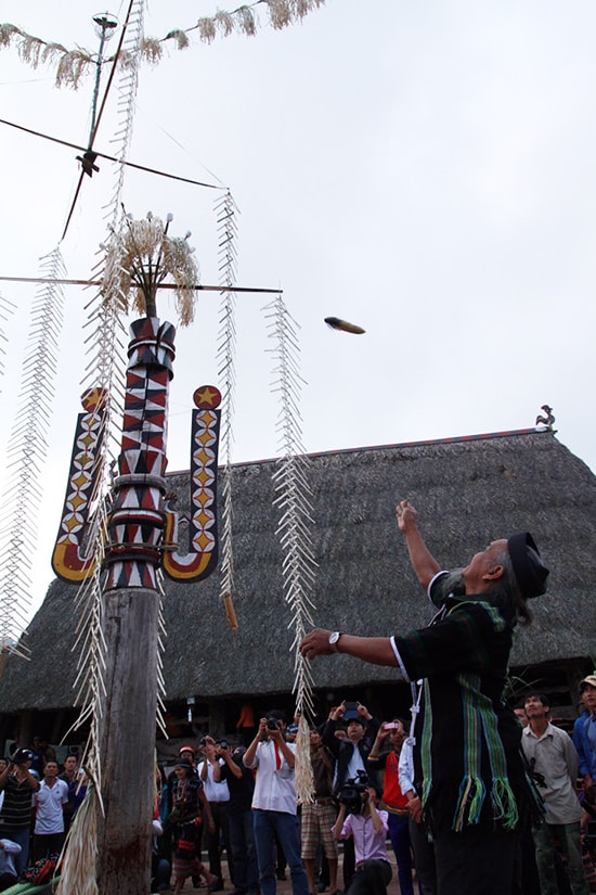 Throwing the buffalo’s tail to the pone top: the festival has been successful.