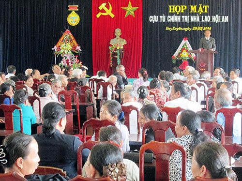 Quang cảnh buổi họp mặt.