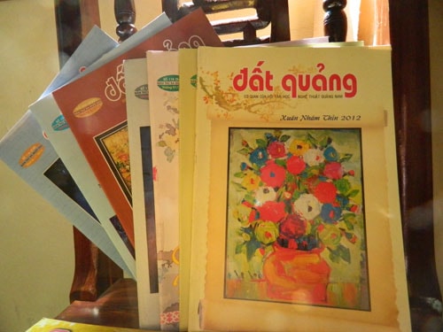 diện mạo tạp chí Đất Quảng.