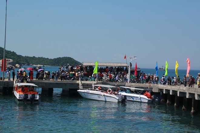 After being recognized as a World Biosphere Reserve, Cham Island has received more international tourists.