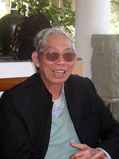 Nhạc sĩ Thuận Yến (tại Hội An, năm 2011).