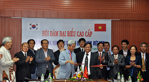 Đại diện tỉnh Quảng Nam và TP.Osan ký kết biên bản ghi nhớ hợp tác trên nhiều lĩnh vực.