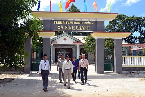 Diện mạo khang trang của trung tâm hành chính xã Bình Chánh, Thăng Bình. Ảnh: QUANG VIỆT