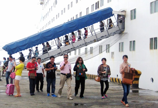 Việc mở lại một số đường bay từ Trung Quốc đến Đà Nẵng khiến thị trường khách Trung Quốc và Hoa ngữ nói chung đã có những khởi sắc.                  Ảnh: Hoàng Hân