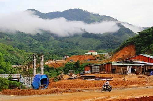 Diện mạo của nhiều vùng đồng bào dân tộc huyện Nam Trà My đang dần đổi mới nhờ các chương trình đầu tư của Chính phủ.