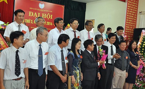 Ra mắt BCH Hội Luật gia tỉnh nhiệm kỳ 2014 – 2019.