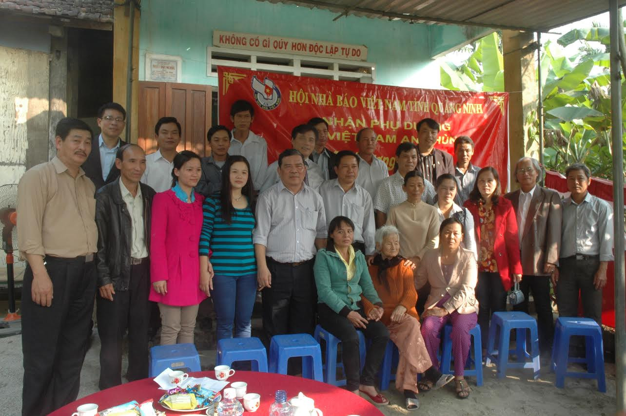 Lãnh đạo chính quyền và Hội Nhà báo Quảng Ninh 