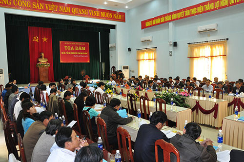 Quang cảnh buổi tọa đàm.