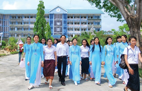 Sinh viên Trường Đại học Quảng Nam. Ảnh: MINH HẢI