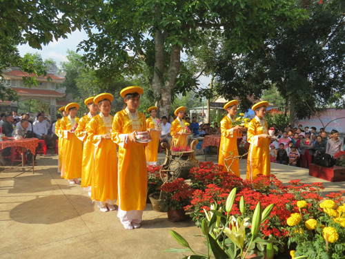 Lễ hội Bà Chiêm Sơn (xã Duy Trinh, Duy Xuyên), diễn ra vào 12 tháng Giêng.            Ảnh: Song Anh