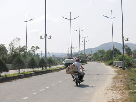 Giao thông kết nối liên vùng đã bắt đầu hoàn thiện.