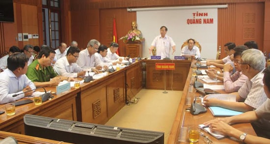 Quang cảnh cuộc họp sáng nay 10.4.