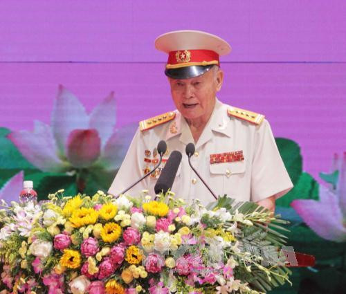 Đại tá Trương Vĩnh Thăng phát biểu tại lễ kỷ niệm (Ảnh: TTXVN)