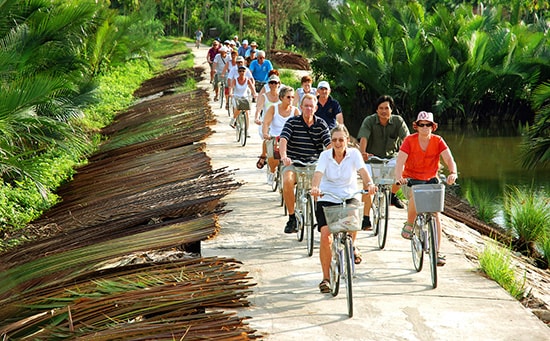 Bên cạnh các sản phẩm du lịch của mô hình du lịch sinh thái, làng nghề nên chăng Trà Nhiêu còn một sản phẩm du lịch độc đáo, đó là nghiên cứu lịch sử văn hóa “tiền cảng thị Hội An”... Ảnh minh họa