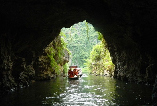 Hang Tối - Tràng An.