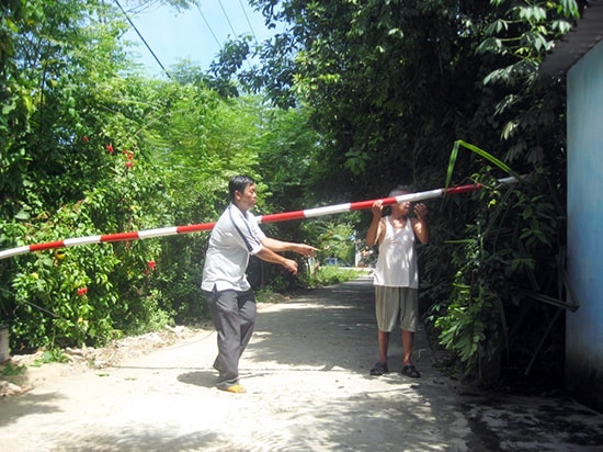 Gác chắn an ninh trật tự tại tổ 5A, khối phố Hương Sơn, phường Hòa Hương, TP.Tam Kỳ. 