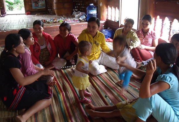 Buổi sinh hoạt nhóm thông qua phóng sự của Đài Phát thanh quận Ngũ Hành Sơn.