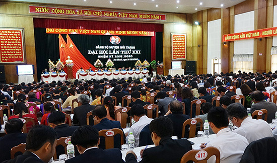 Quang cảnh Đại hội đại biểu Đảng bộ huyện Núi Thành lần thứ XXI nhiệm kỳ 2015-2020.
