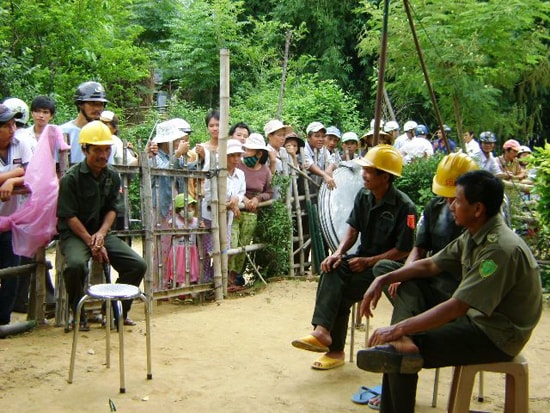 Công an xã là những người cống hiến thầm lặng góp phần giữ gìn bình yên cho những xóm làng. Ảnh: N.D