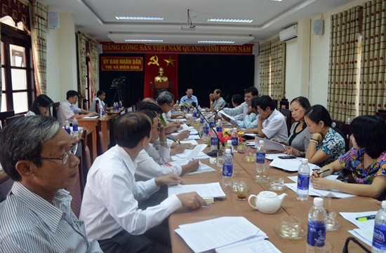 Quang cảnh buổi làm việc của Ban Pháp chế HĐND tỉnh với UBND thị xã Điện Bàn
