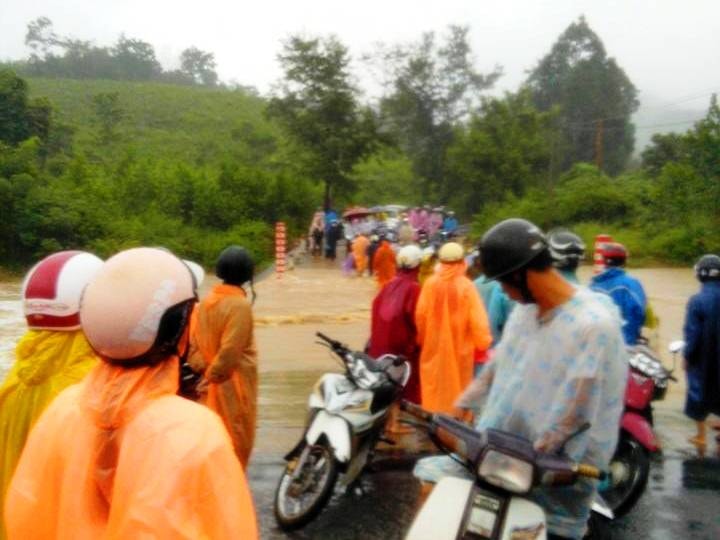 Đoạn Dốc Rùa, nơi xảy ra lũ cuốn trôi nạn nhân vào chiều 9.10. Ảnh: CTV