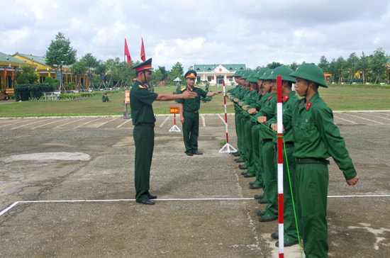 Thao trường huấn luyện chiến sĩ mới.  Ảnh: K.T