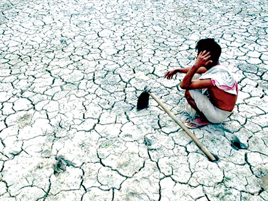 Hiện tượng El Nino gây khô hạn nặng nề, ảnh hưởng đến cuộc sống người dân. (Ảnh: internet)