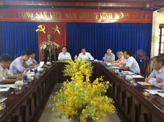 Ban Nội chính Tỉnh ủy làm việc với Ban Thường vụ thị xã Điện Bàn về công tác nội chính và phòng chống tham nhũng năm 2015. 
