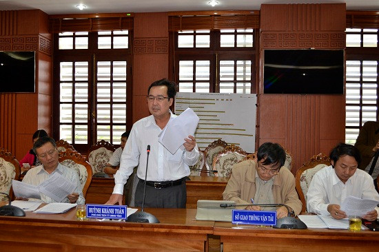 Phó Chủ tịch Thường trực Huỳnh Khánh Toàn cho biết, tỉnh đã và đang tập trung chỉ đạo quyết liệt để tháo gỡ vướng mắc GPMB.