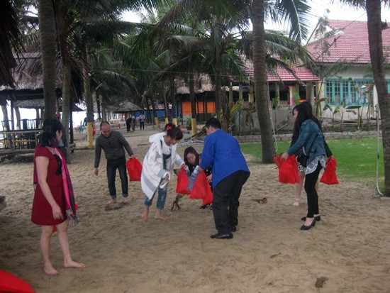 Chương trình nhằm nâng cao ý thức cộng động và du khách trong việc bảo vệ môi trương biển đảo