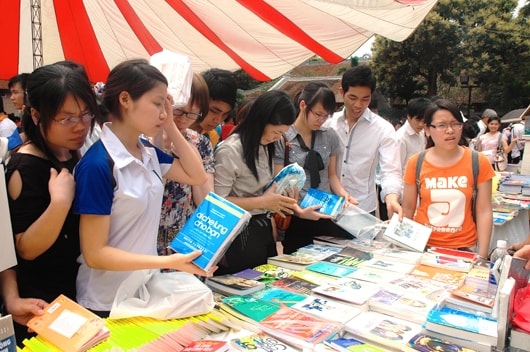 The young at a book fair