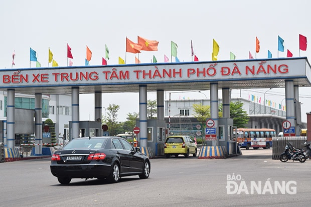 Bến xe Trung tâm Đà Nẵng luôn là điểm bến bãi vận tải hành khách an toàn, trật tự và thân thiện. Ảnh: TRIỆU TÙNG